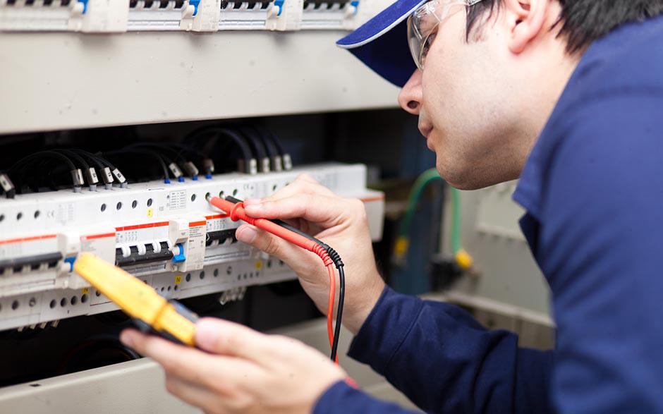électricien urgence Courbevoie
